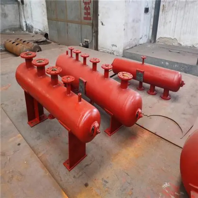 隆昌分集水器安装高度